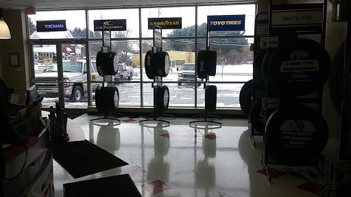 Tire Shop «Bob Sumerel Tire», reviews and photos, 431 E Main St, Orwell, OH 44076, USA