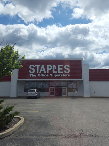 Office Supply Store «Staples», reviews and photos, 439 S Hermitage Rd, Hermitage, PA 16148, USA