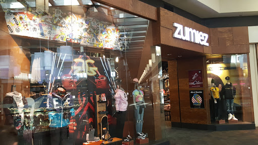 Zumiez, 30001 White Bear Ave #2012, Maplewood, MN 55109, USA, 