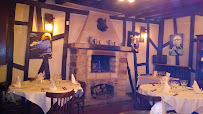 Atmosphère du Restaurant français La Vieille Auberge restaurant Sivry-Courtry (77 Proche Melun / Fontainebleau / Vaux le vicomte) - n°12