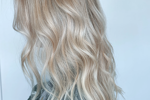 Blonde South Hair Co image