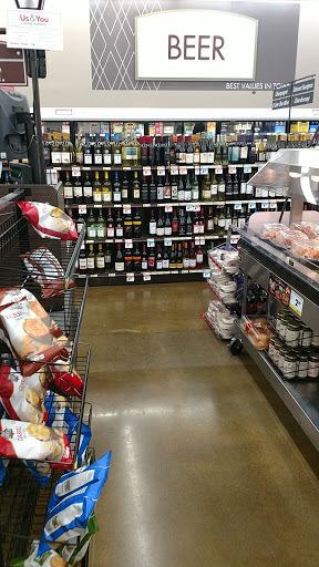 Grocery Store «Smart & Final Extra!», reviews and photos, 250 E 10th St, Gilroy, CA 95020, USA