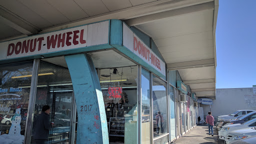 Donut Shop «Donut Wheel», reviews and photos, 2017 First St, Livermore, CA 94550, USA