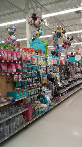 Department Store «Walmart Supercenter», reviews and photos, 2500 Lake Shore Dr E, Ashland, WI 54806, USA