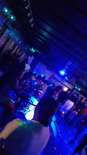 Live Music Venue «Indigo at Midtown», reviews and photos, 2117 Chenevert St, Houston, TX 77003, USA