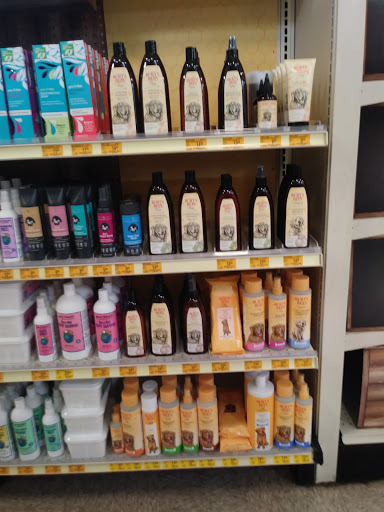 Pet Supply Store «PetSmart», reviews and photos, 6590 20th St, Vero Beach, FL 32966, USA