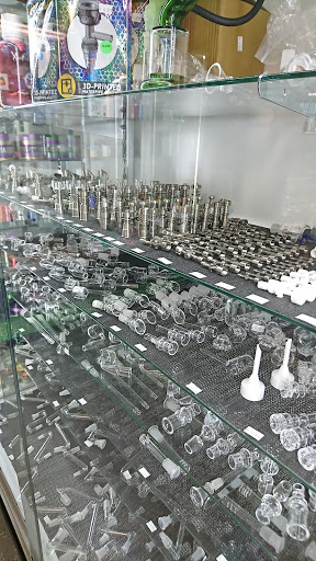 Tobacco Shop «Midwest Tobacco», reviews and photos, 2400 County Rd E, New Brighton, MN 55112, USA