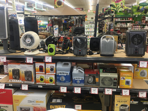 Hardware Store «Great Lakes Ace Hardware», reviews and photos, 3830 E 13 Mile Rd, Warren, MI 48092, USA