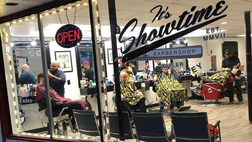 It's Showtime Barbershop 07405