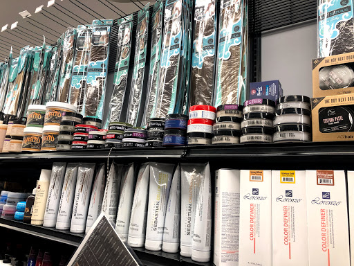 Beauty Supply Store «Optima Beauty Supply», reviews and photos, 84-15 Roosevelt Ave, Jackson Heights, NY 11372, USA