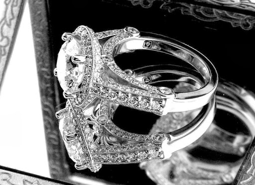 Jewelry Store «Union Diamond», reviews and photos, 2410 Paces Ferry Rd SE, Atlanta, GA 30339, USA