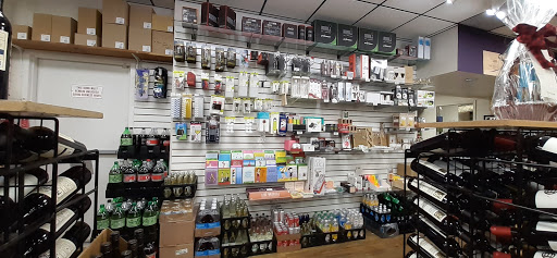 Liquor Store «Crown Wine & Spirits», reviews and photos, 3363 Sheridan St, Hollywood, FL 33020, USA