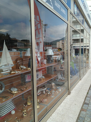 Hall Nautique à Cavalaire-sur-Mer