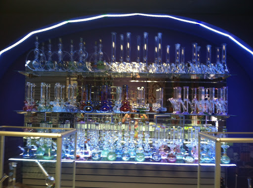 Tobacco Shop «All in One Smoke Shop», reviews and photos, 1053 W Granville Ave, Chicago, IL 60660, USA