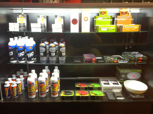 Tobacco Shop «Al Sahara Smoke Shop», reviews and photos, 4 Enterprise Dr, Rohnert Park, CA 94928, USA