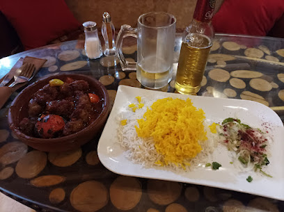 رستوران ایرانی فونیکس - 7 Amiryan St, Yerevan 0001, Armenia