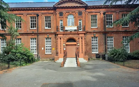 Bethnal Green Library image