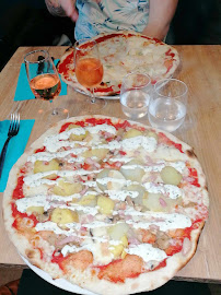 Plats et boissons du Pizzeria Pizza Damiano à Brest - n°8