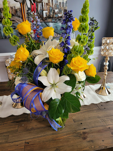 Florist «Stockbridge Florist & Gifts», reviews and photos, 118 N Berry St, Stockbridge, GA 30281, USA