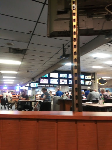 Car Racing Track «Melbourne Greyhound Park casino», reviews and photos, 1100 N Wickham Rd, Melbourne, FL 32935, USA