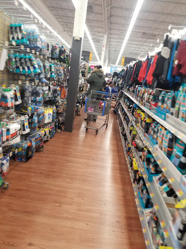 Department Store «Walmart Supercenter», reviews and photos, 2801 Commerce Dr, Coralville, IA 52241, USA