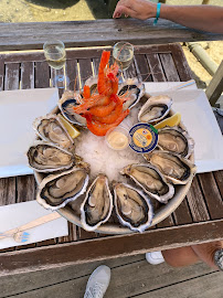 Plats et boissons du Bar-restaurant à huîtres La Cabane du Phare à Lège-Cap-Ferret - n°2