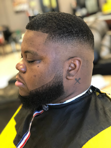 Barber Shop «Chacabana Barber Shop», reviews and photos, 5002 Eisenhauer Rd, San Antonio, TX 78218, USA