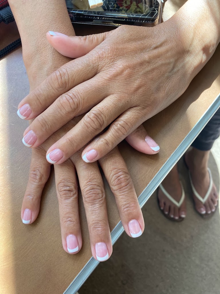 V-I Nails Spa 90027