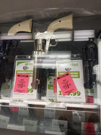 Sporting Goods Store «Big 5 Sporting Goods - Hillsboro», reviews and photos, 1500 SE 21st Ave, Hillsboro, OR 97123, USA