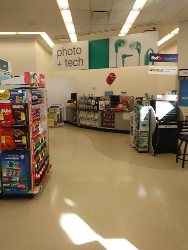 Drug Store «Walgreens», reviews and photos, 5963 Spout Springs Rd, Flowery Branch, GA 30542, USA