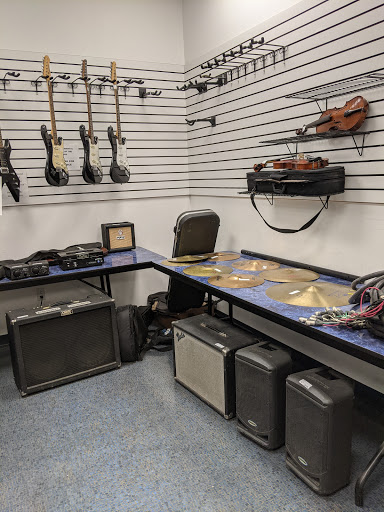 Pawn Shop «Pawn World - Beale St.», reviews and photos, 201 Beale St, Kingman, AZ 86401, USA