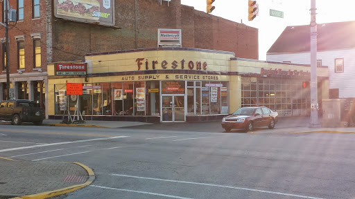 Ice Cream Shop «The Comfy Cow New Albany», reviews and photos, 109 E Market St, New Albany, IN 47150, USA