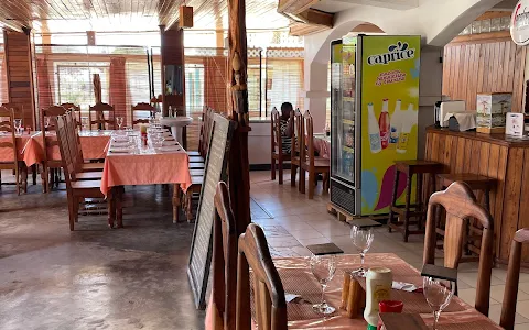 Karibo Hotel image