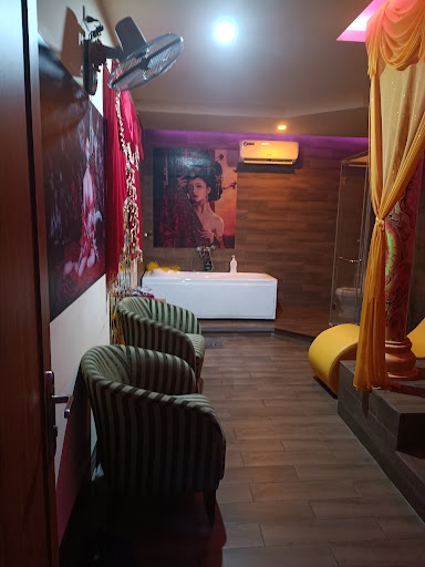 Af1qipnfzeo1whpynesuzyvjmvo3zns9po3zvo M2mal