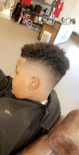 Barber Shop «Whiskers Barber Co. & Shave Parlor», reviews and photos, 3868 Penn Ave, Sinking Spring, PA 19608, USA