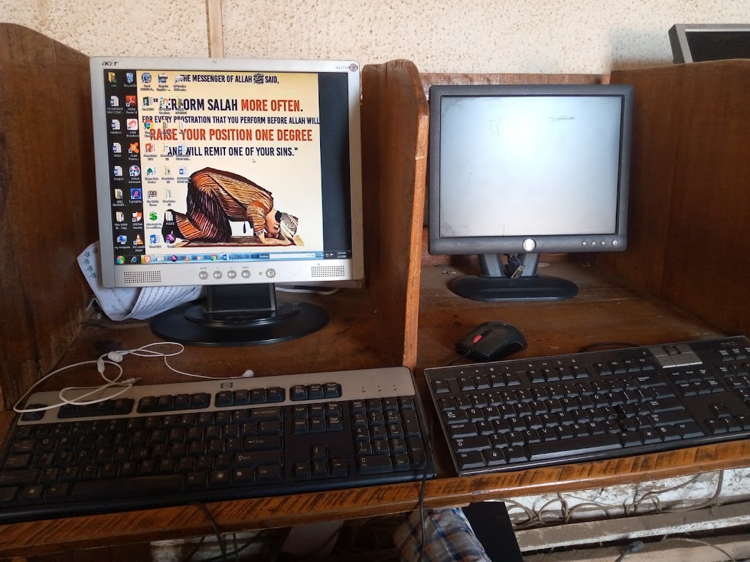 Cyber cafe