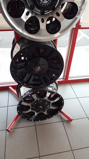 Tire Shop «Discount Tire Store - Bonney Lake, WA», reviews and photos, 19815 S Prairie Rd E, Bonney Lake, WA 98391, USA