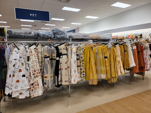 Department Store «Marshalls», reviews and photos, 15022 Summit Ave, Fontana, CA 92336, USA