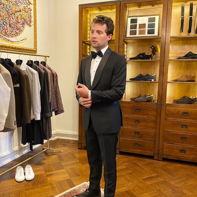 ETTEMADIS Luxury Tailoring House