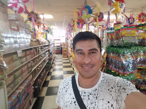 Grocery Store «La Monta Supermarket», reviews and photos, 5823 Fairburn Rd # C, Douglasville, GA 30134, USA