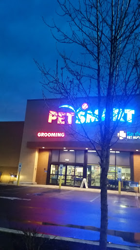 Pet Supply Store «PetSmart», reviews and photos, 948 Springfield Rd, Union, NJ 07083, USA