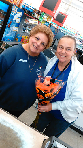 Grocery Store «Roebling Town Market IGA», reviews and photos, 1275 Hornberger Ave, Roebling, NJ 08554, USA