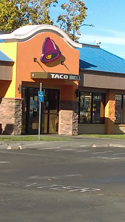 Taco Bell - 771 Stony Point Rd, Santa Rosa, CA 95407