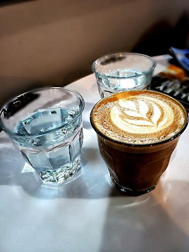 Coffee Shop «Bluebeard Coffee Roasters», reviews and photos, 2201 6th Ave, Tacoma, WA 98403, USA