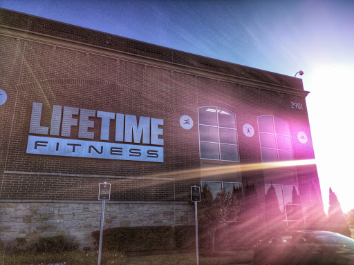 Gym «Life Time Fitness», reviews and photos, 2901 Commerce Crossing, Commerce Charter Twp, MI 48390, USA