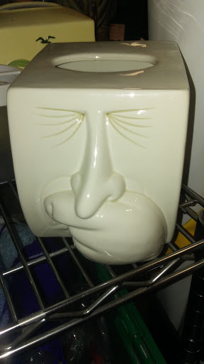 Thrift Store «Community Thrift Store», reviews and photos, 3237 E Florence Ave, Huntington Park, CA 90255, USA