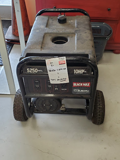 Thrift Store «Interfaith Emergency Services Thrift Store», reviews and photos, 718 N Pine Ave, Ocala, FL 34475, USA