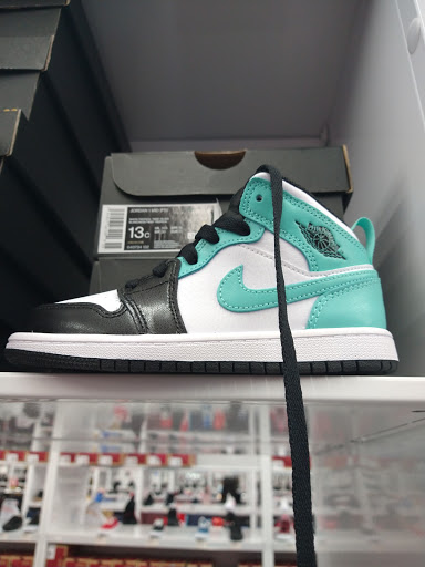 Shoe Store «WSS», reviews and photos, 11911 Valley Blvd, El Monte, CA 91732, USA