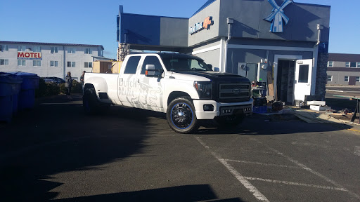 Coffee Shop «Dutch Bros», reviews and photos, 822 SW Coast Hwy, Newport, OR 97366, USA