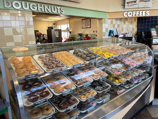 Donut Shop «Krispy Kreme», reviews and photos, 5474 Atlanta Hwy, Montgomery, AL 36109, USA